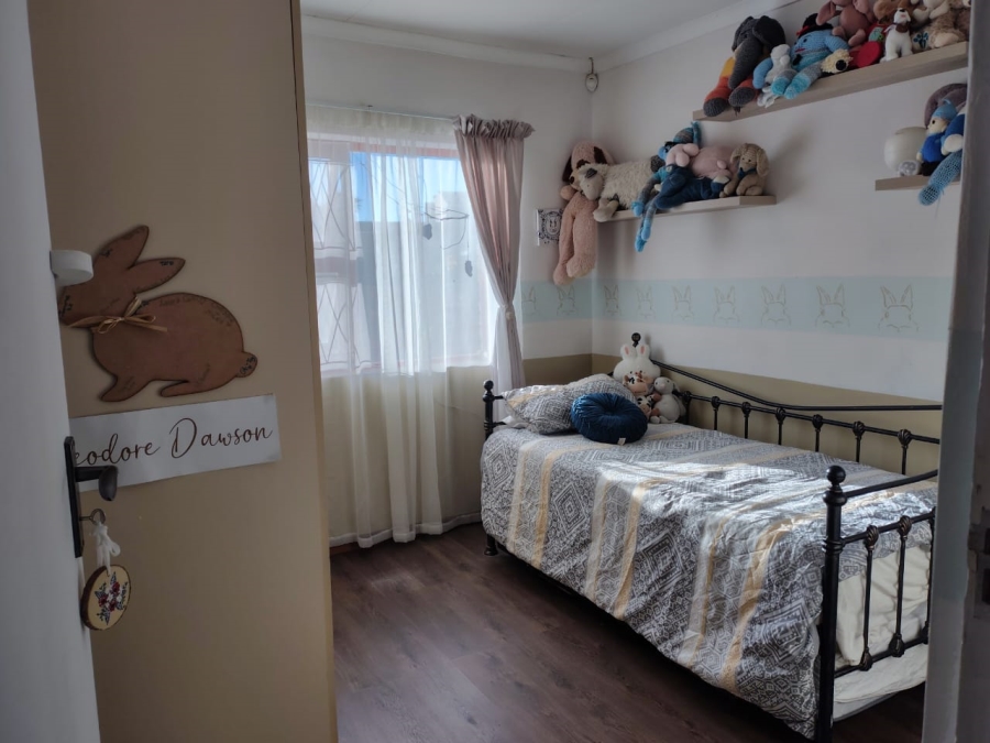 2 Bedroom Property for Sale in Kabega Park Eastern Cape